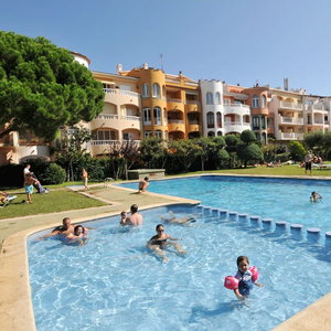 Hotel Apartment In Empuriabrava Near Sandy Beach cazare Empuriabrava