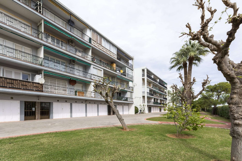 Hotel Les Gavines - Apartment In Denia. Free Wifi