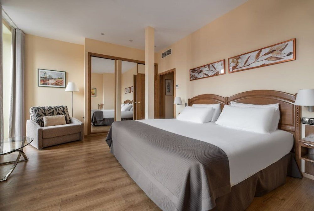 Hotel Exe Astur Plaza