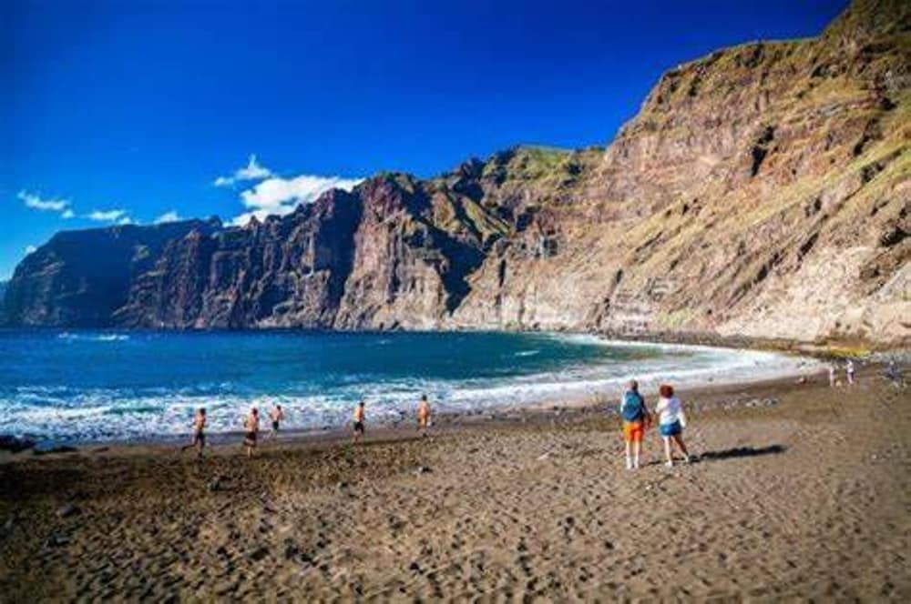 Hotel Ocean View-2 Bed-Sleeps 4-Pueblo Marinero