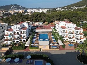Hotel Apartments Casa Luis By Invisa cazare Santa Eularia des Riu