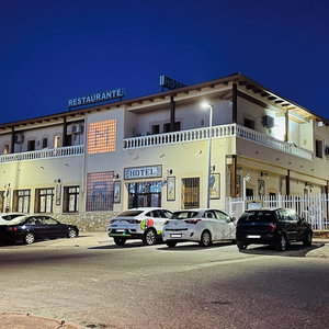 Hotel Ballestar Hotel Bar & Grill cazare Barajas de Melo
