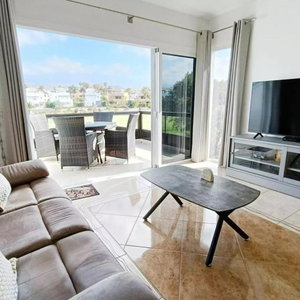 Hotel Beach Apartment In Amarilla Golf- Sleeps 4 cazare San Miguel De Abona
