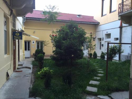 Vivaldi Studios