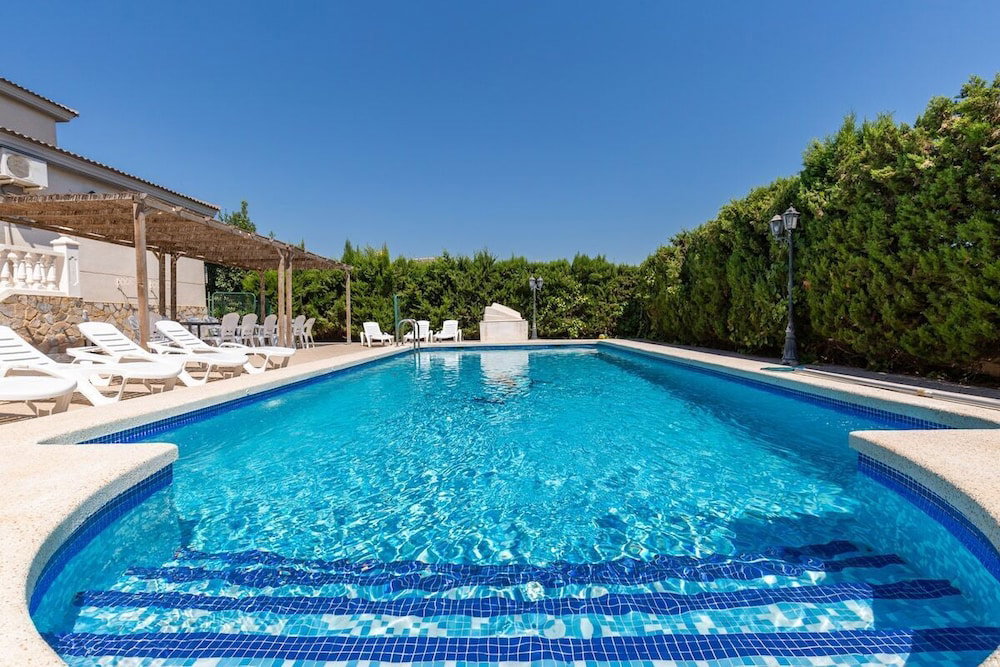 Hotel Fidalsa Grand White House