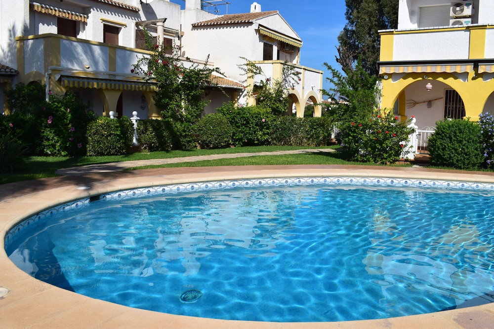 Hotel Pb2105 In Denia With 2 Bedrooms And 1 Bathrooms
