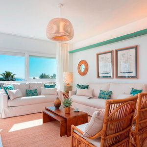 Hotel Beachfront Apartment In Puerto Banus Playa Rocio cazare San Pedro de Alcantara