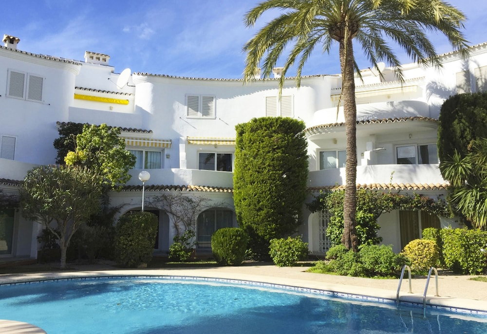 Hotel Pb1116 In Denia With 1 Bedrooms And 1 Bathrooms