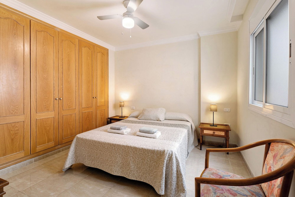 Charming 2-Bedroom Apartment In Playa San Juan, Spain