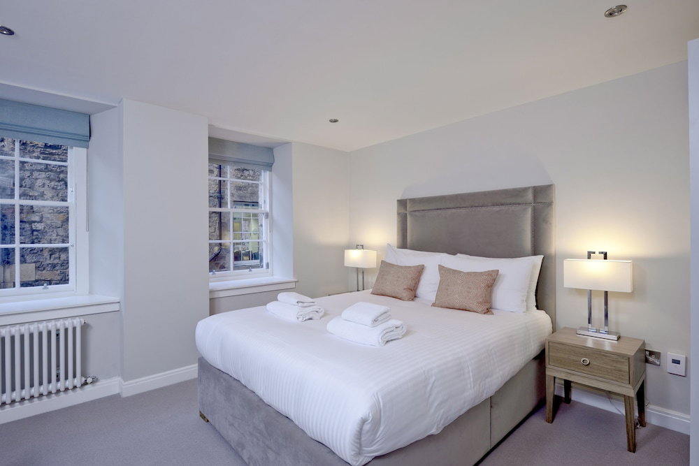 Hotel Destiny Scotland New Town Apartments