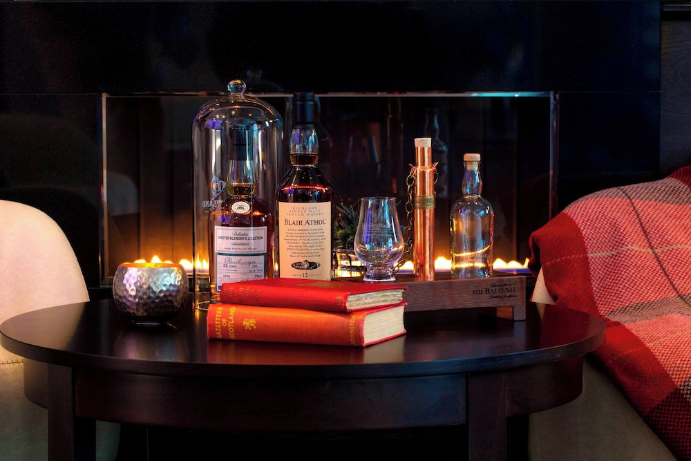 The Glasshouse, Autograph Collection