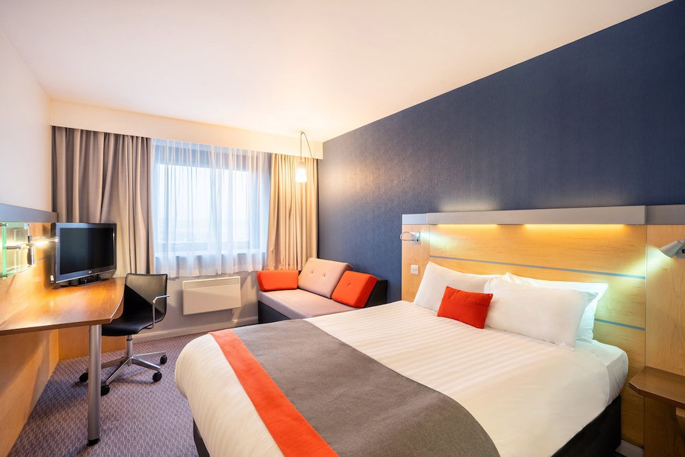 Hotel Holiday Inn Express Dundee By Ihg