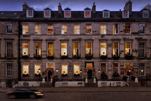 Hotel Nira Caledonia cazare Newtown
