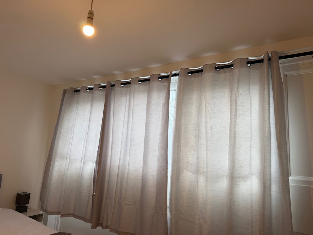Hotel Apartment Sleeps 6 With Wifi