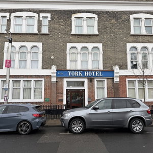 Sejur York Hotel vacanta Ilford