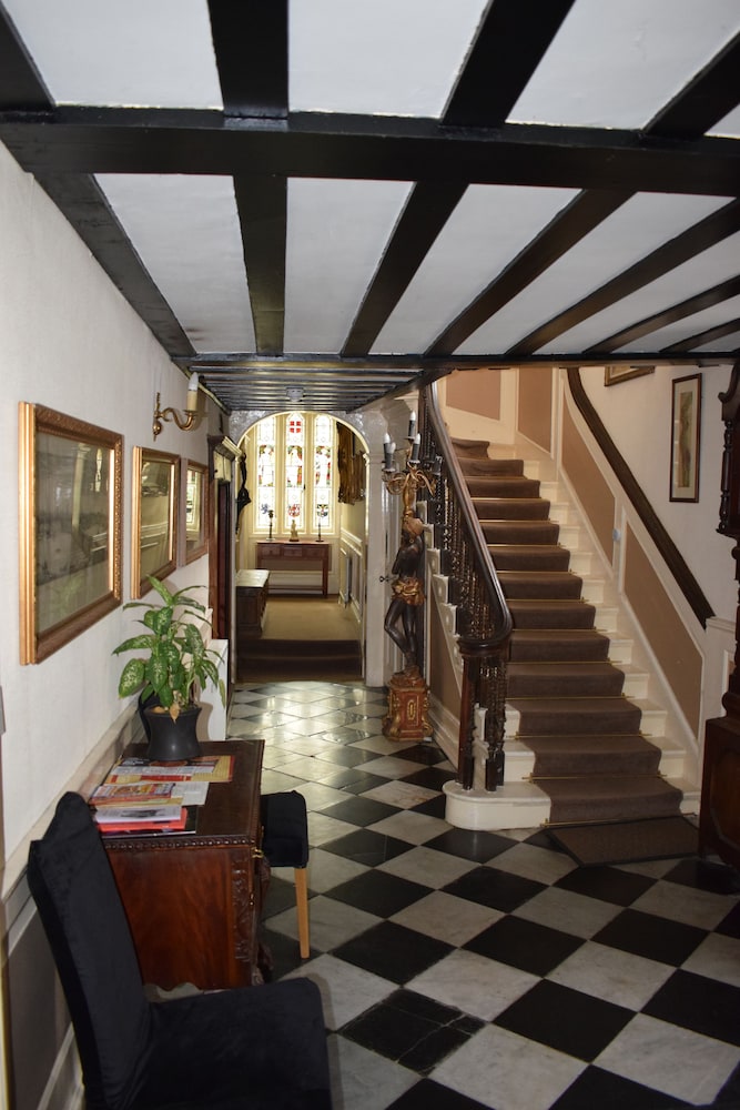 Hotel Harmondsworth Hall Guest House Heathrow