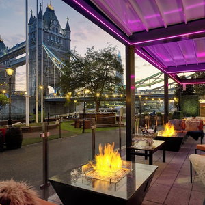 Hotel The Tower Hotel, By Thistle cazare Limehouse