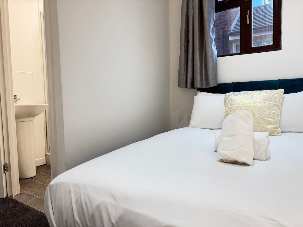 Hotel Ensuite Rooms Near Heathrow