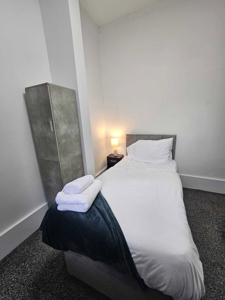 Edinburgh City Hotel