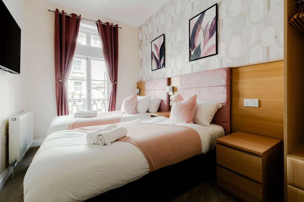 Mina Hotel By Pli