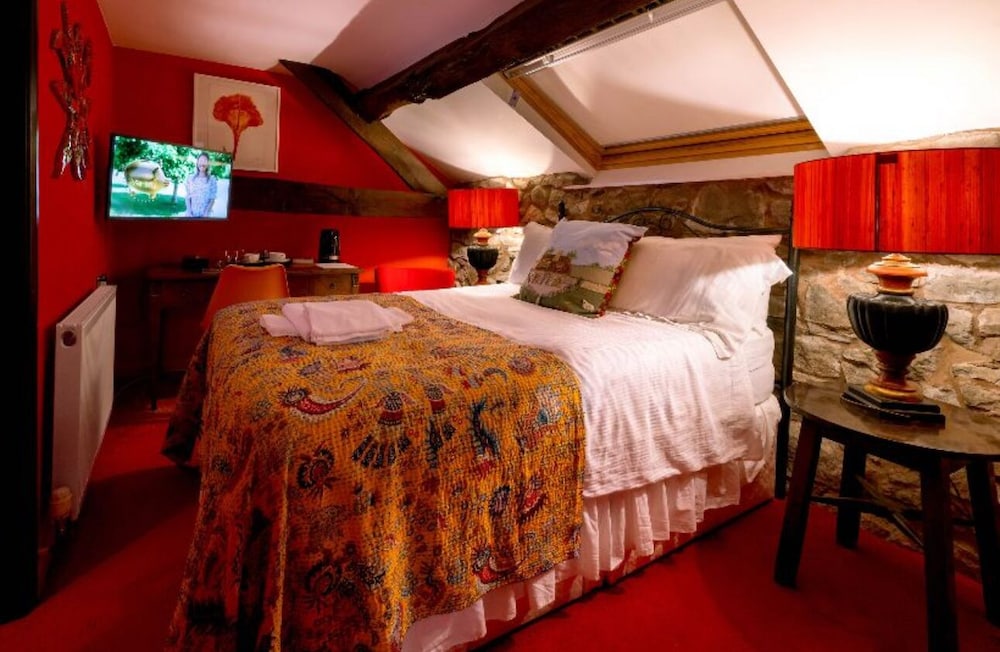 The Lion Hotel