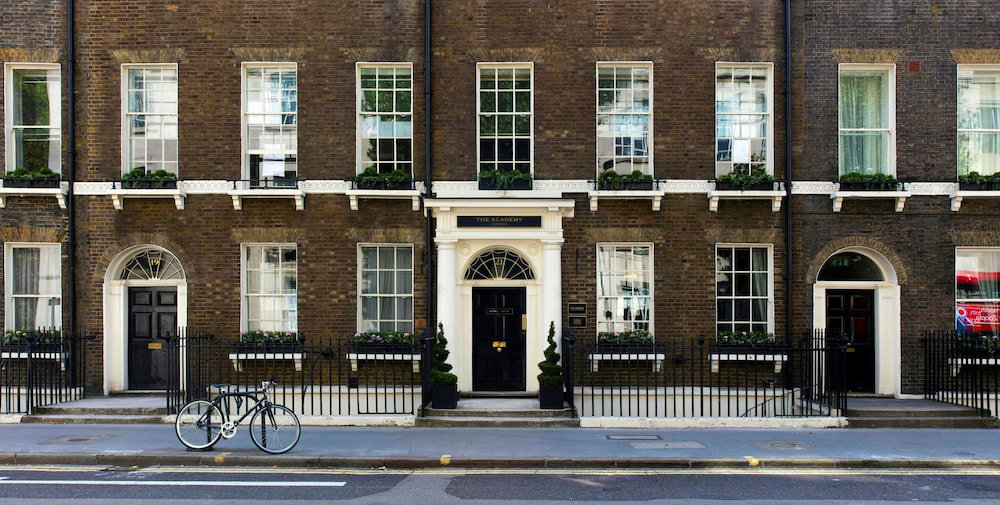 Hotel The Academy - Small Luxury Hotels Of The World