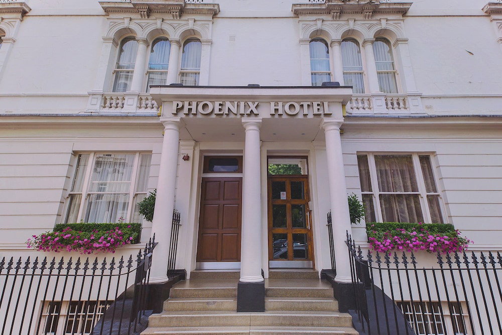 Hotel Phoenix Hotel