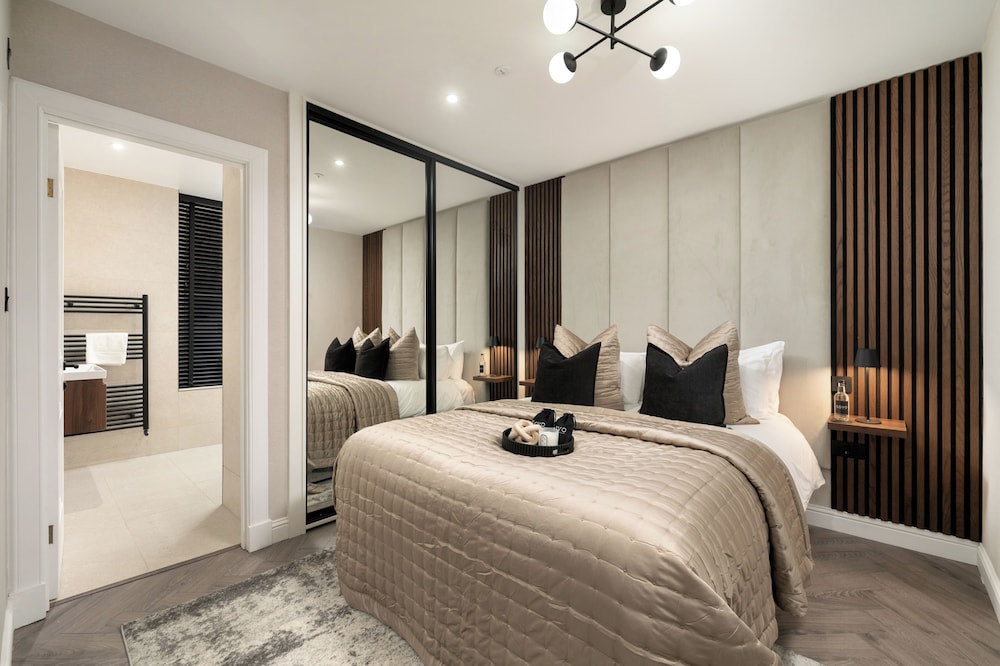 South Lane Apartments - City Centre