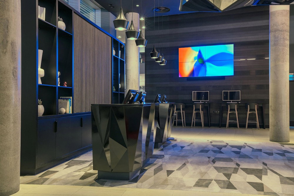 Aloft By Marriott London Excel
