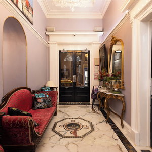 Hotel 24 Royal Terrace cazare Newtown