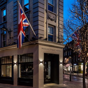 Hotel Radisson Blu Hotel, London Mercer Street cazare Camden Town