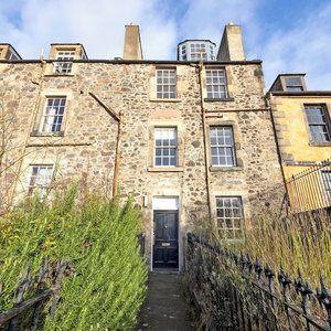Hotel Beautiful Apartment, Private Garden, Calton Hill cazare Newtown