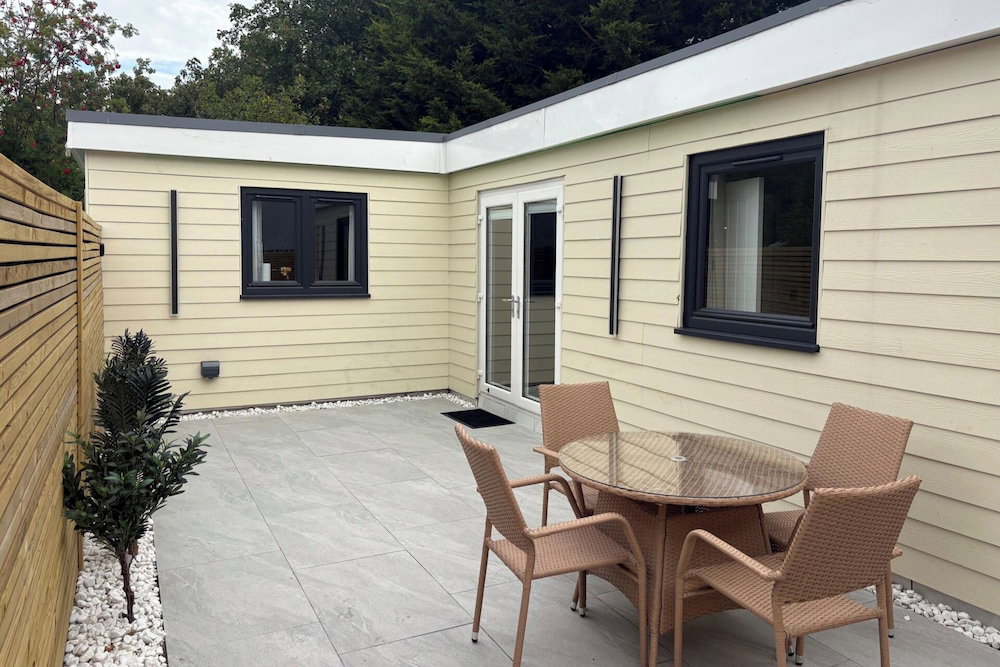Hotel 2-Bed - Edinburgh City - Pet Friendly