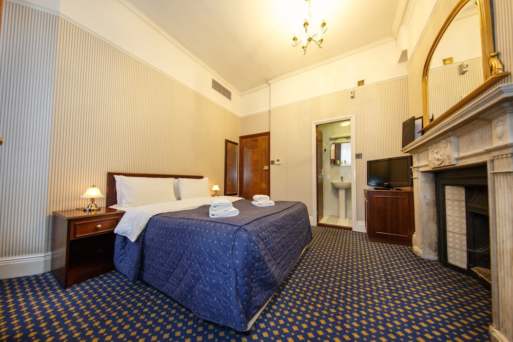 Hotel Regency House