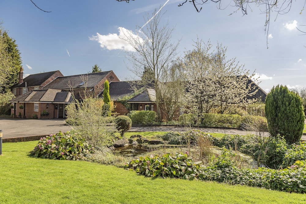 Hotel Marston Farm Hotel