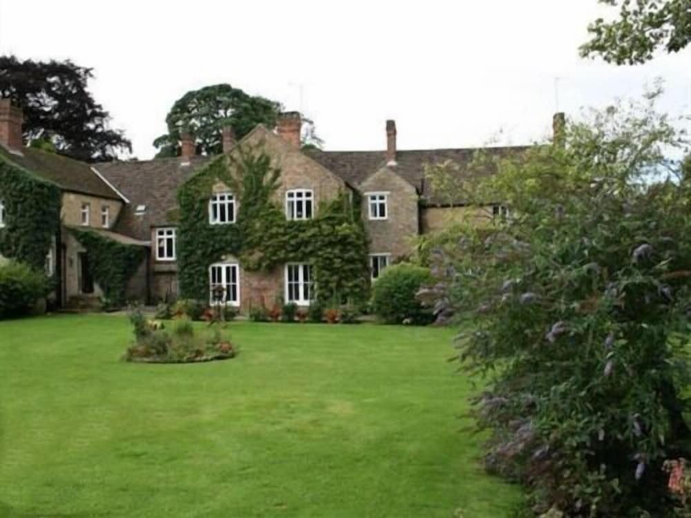 Hotel Newburgh House Bed & Breakfast