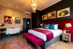 Hotel The Park Hotel cazare Teddington