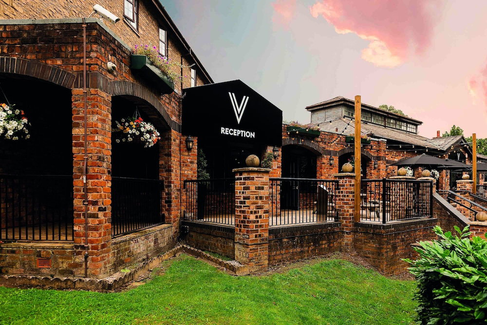 Hotel Village Hotel Liverpool