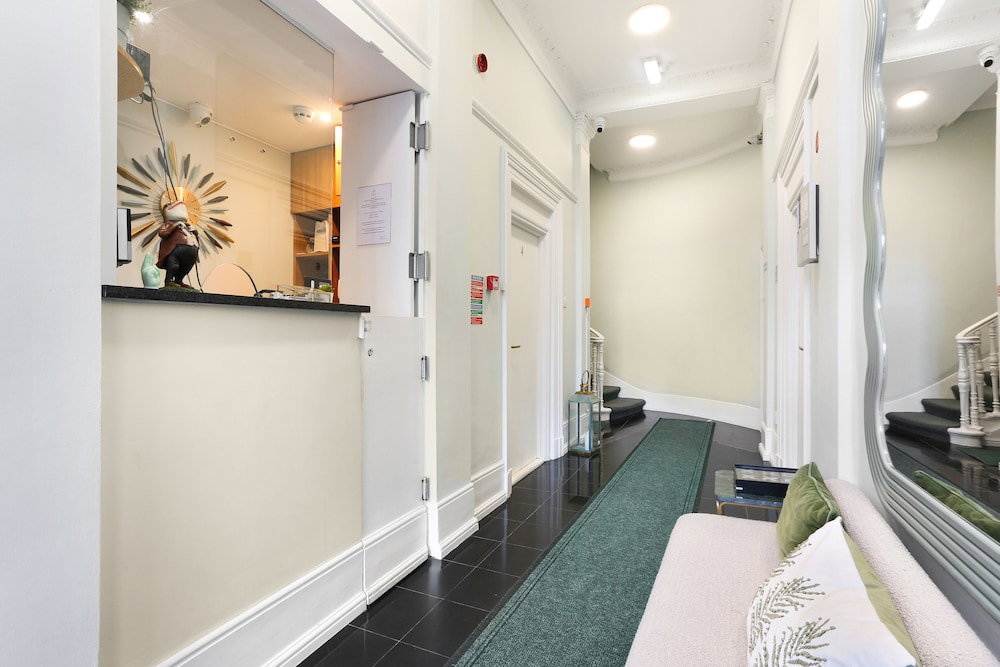 Beiroom Hyde Park Apartments
