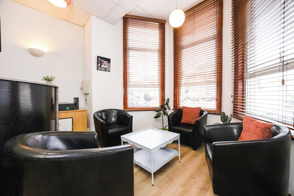 Arinza Hotel, London Ilford