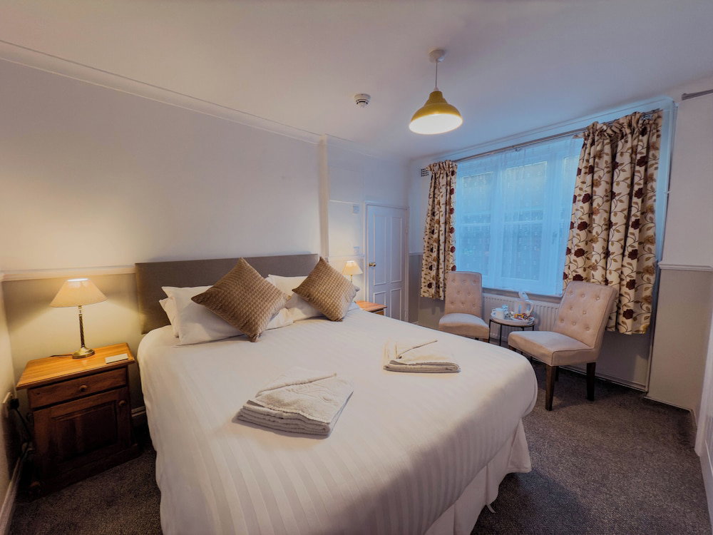 Newport Quay Bed And Breakfast