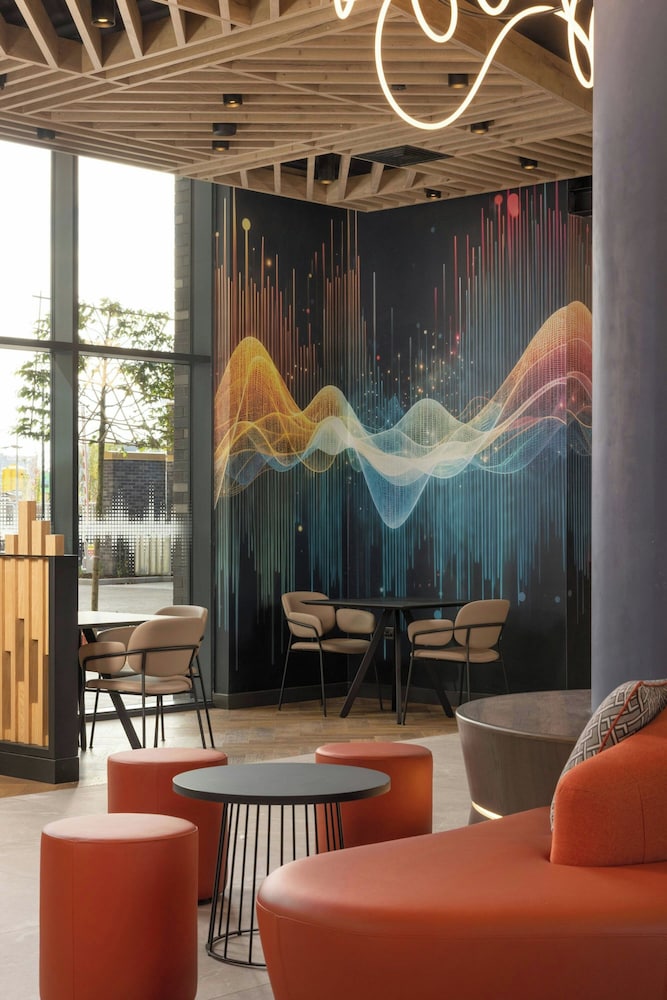 Aloft By Marriott Belfast Titanic Quarter