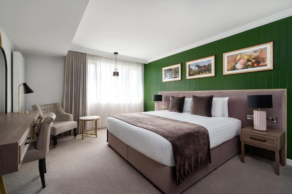 Ivanhoe Hotel