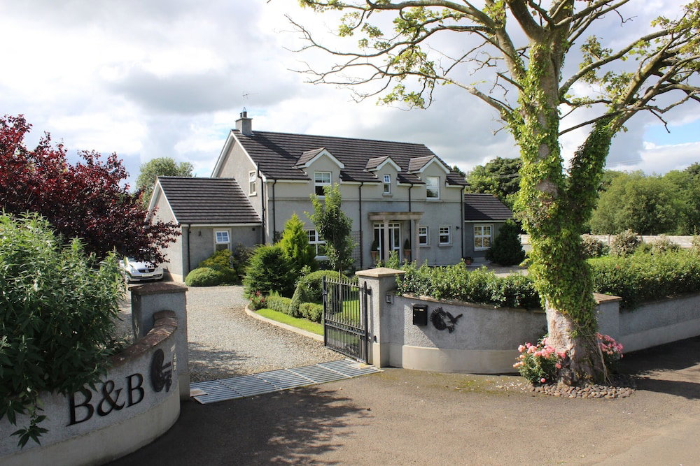 Hotel Crowfield House