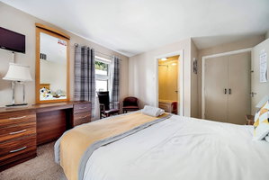 Hotel The Iona Inn cazare Derry