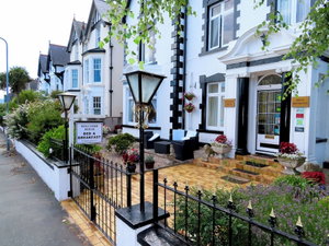 Hotel Holcombe House cazare Llandudno