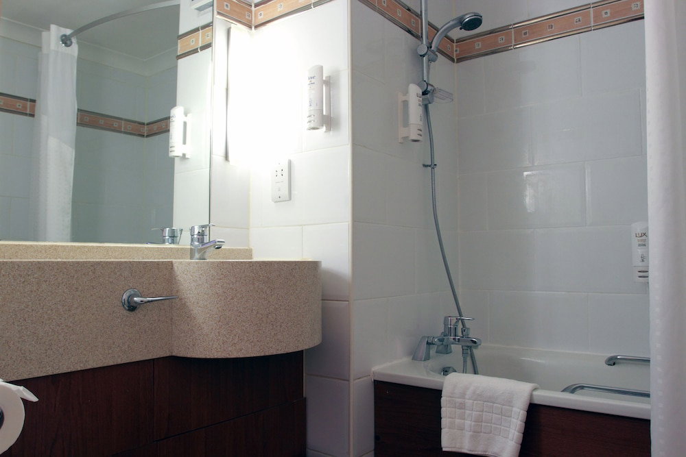 Holiday Inn A55 Chester West By Ihg