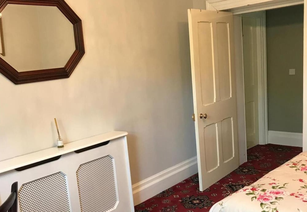 Beautiful Garden Double Room With Private Access