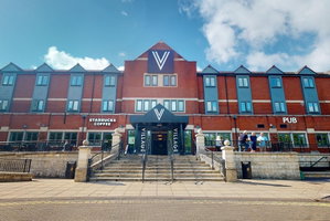 Hotel Village Hotel Cardiff cazare Radyr