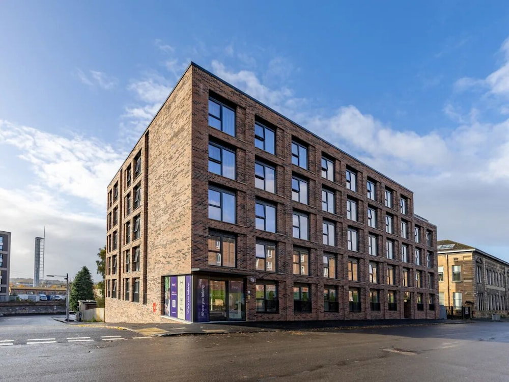 Hotel Student Only West End